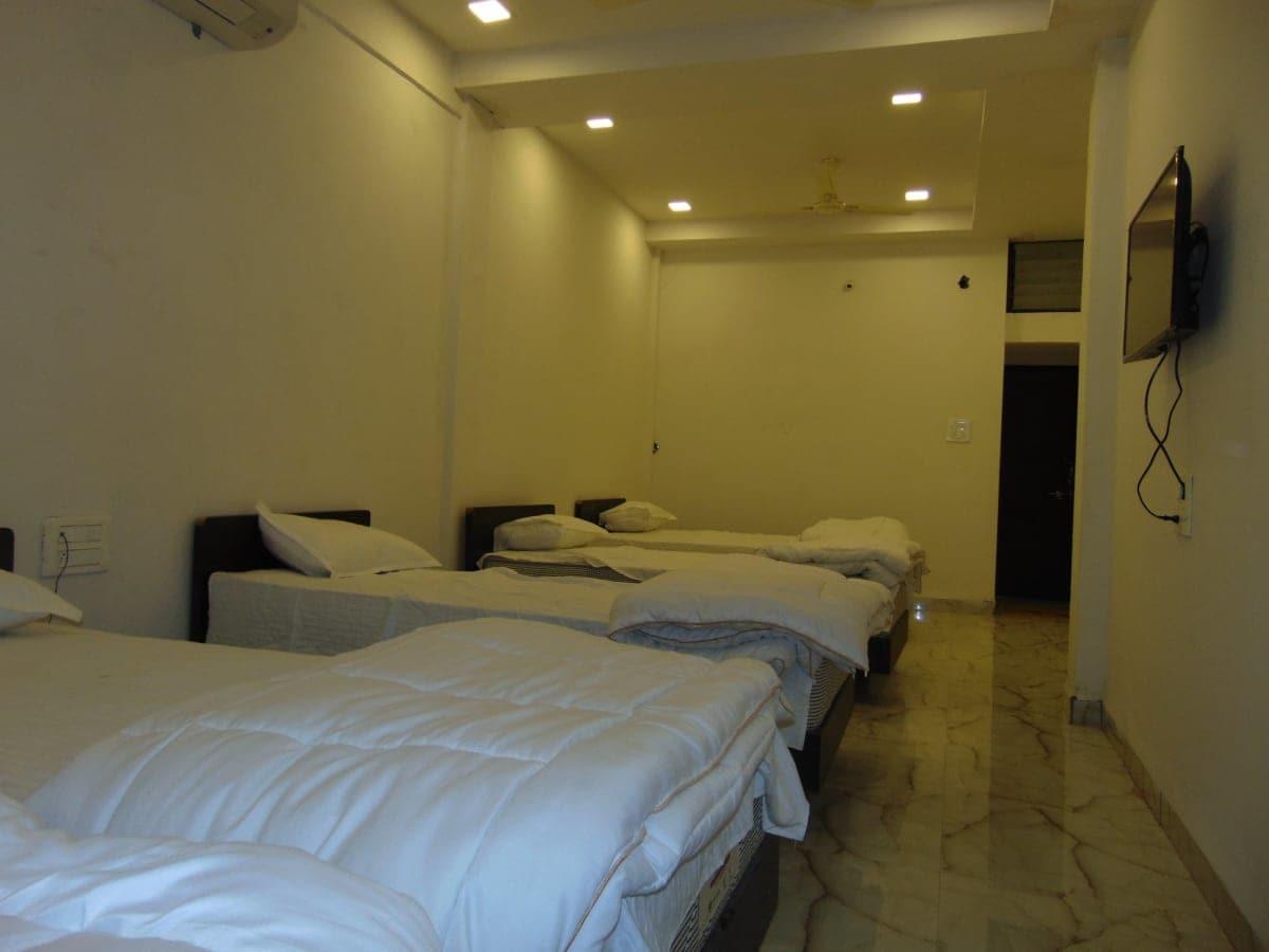 Hotel Kalajanki 우자인 외부 사진